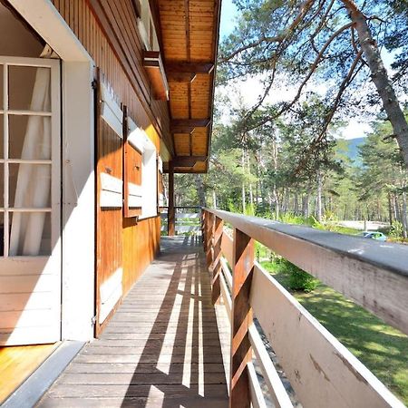 Large Riverside Chalet Near Gorges Du Verdon Ла-Бастид Экстерьер фото