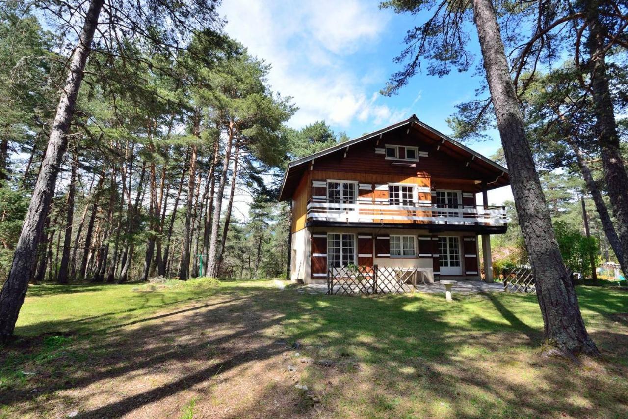 Large Riverside Chalet Near Gorges Du Verdon Ла-Бастид Экстерьер фото